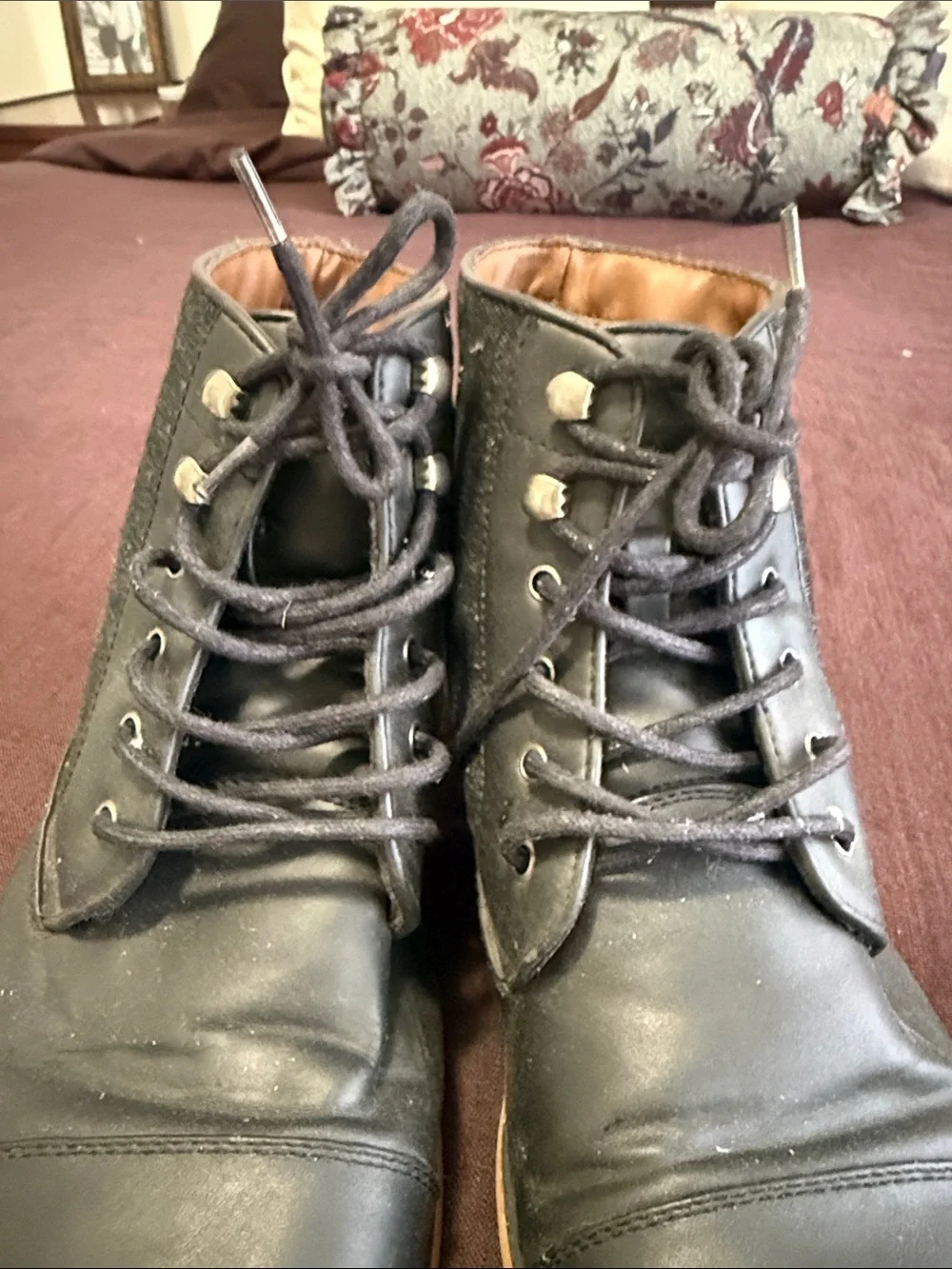 Call It Spring Men's Black and Brown Cap-Toe Chukka Boots
